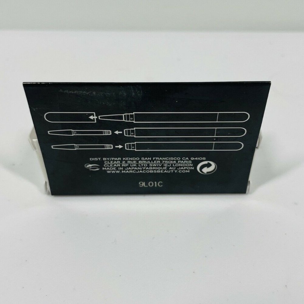 Marc Jacobs Brow Wow Duo Two Brow Pencil Refills ~ TAUPE #02 - Picture 3 of 3